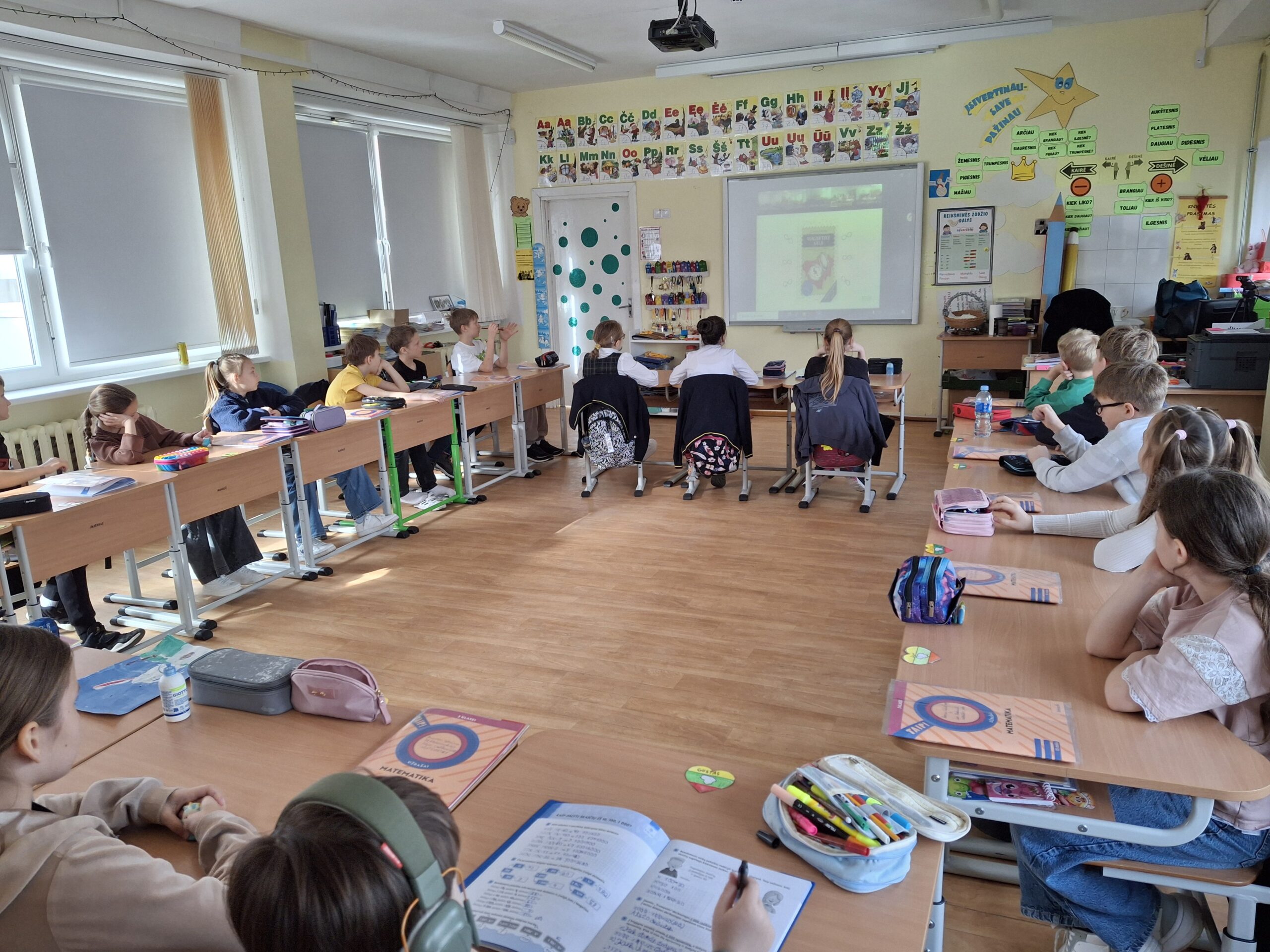 Virtualūs susitikimai su rašytojais ir iliustratoriais