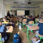 Pirmokai susipažįsta su mokyklos taisyklėmis ir SAVE sistema