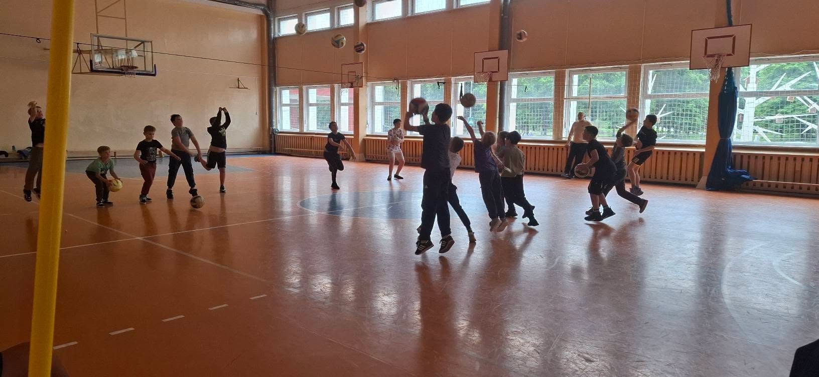 Judesio ir azarto kupina diena stovyklautojai tęsia nuotykius II sesijoje.