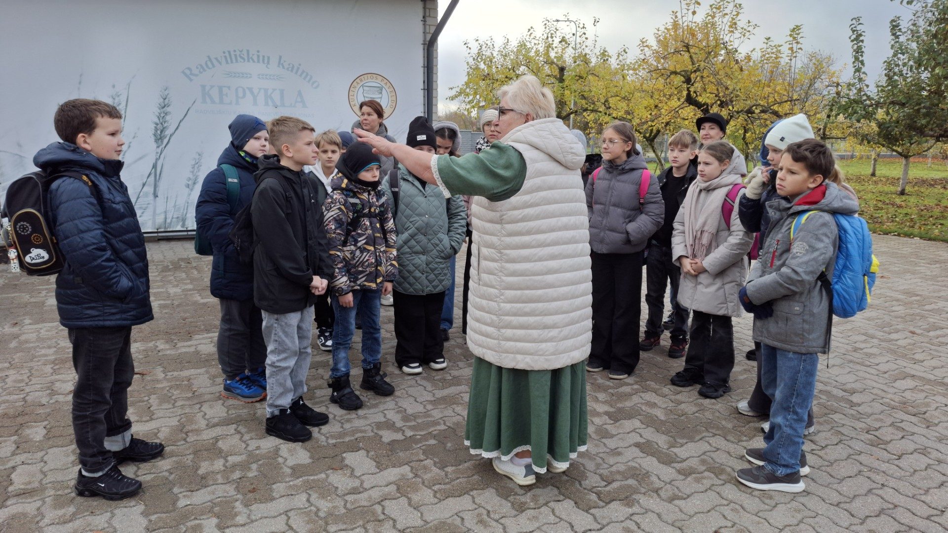 Apie duonelę